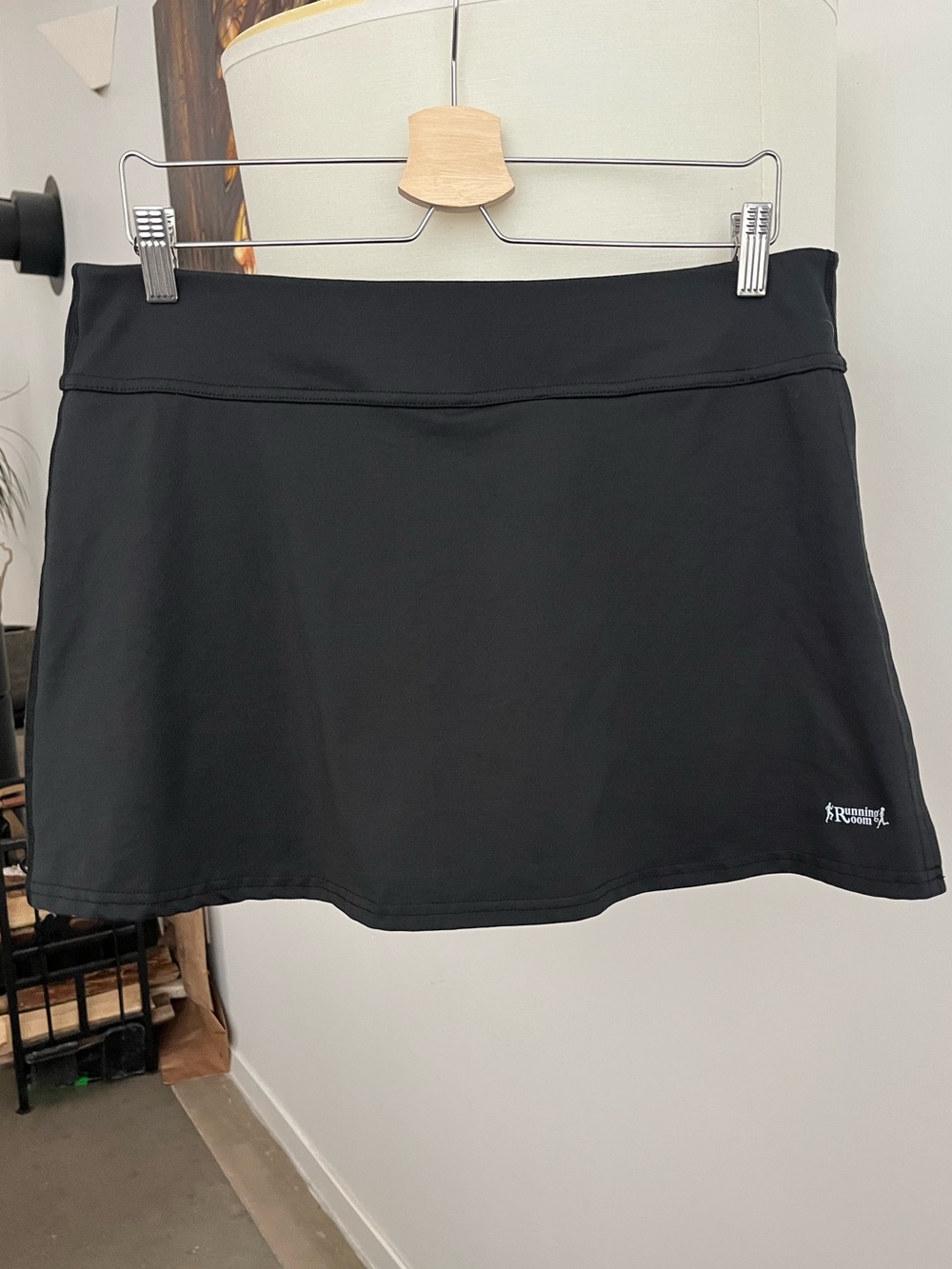 Running Room Run Skirt / Skort
